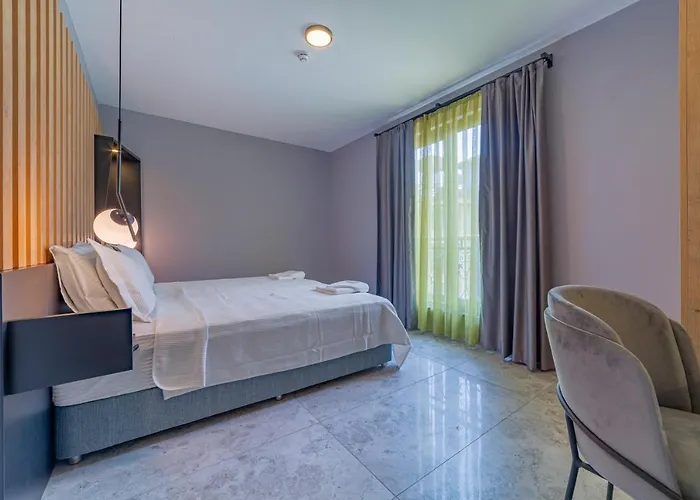 Apartmanhotel Twin 4*