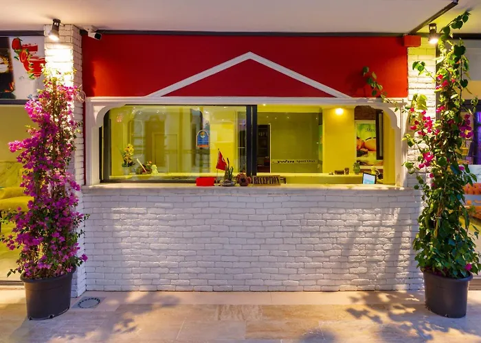 Apartmanhotel Twin 4*