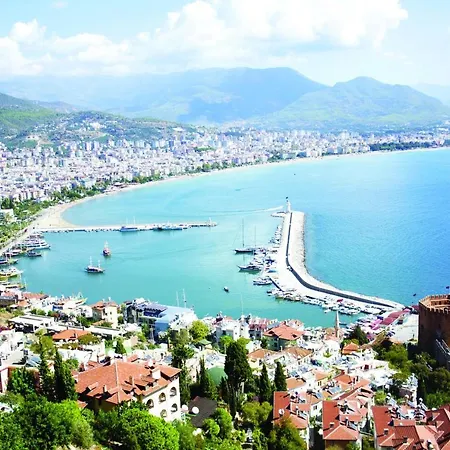 Twin アパートホテル 4*