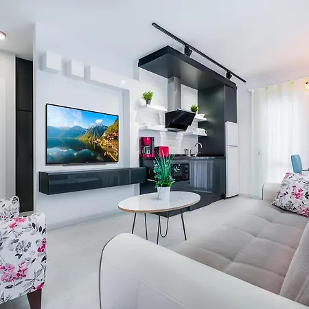 Twin Hotel apartamentowy 3*